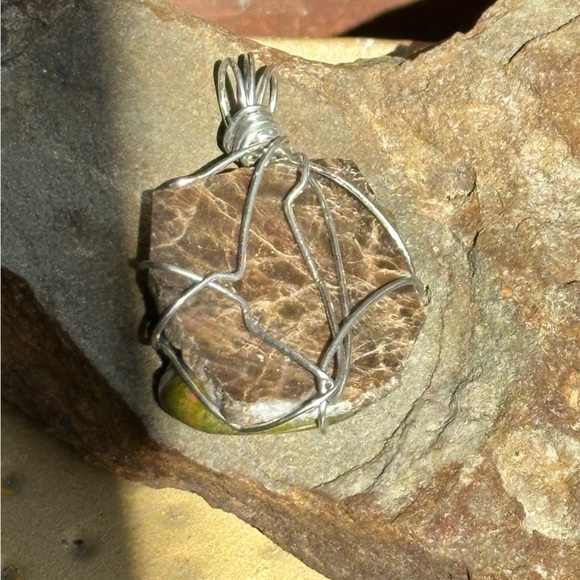 Necklace Pendant, Handmade assemblage Wire Wrapped real Stones Resin Set 4300 G - Picture 2 of 8